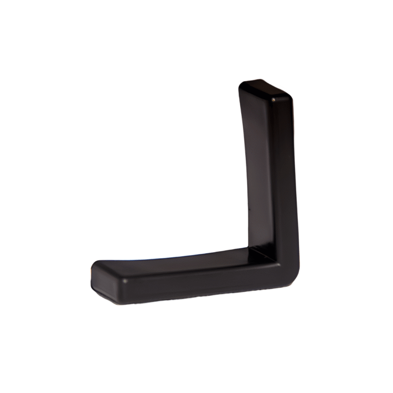 Sapata L 40x40 mm de alta resistência para proteção de cantoneiras e móveis de aço. O acabamento ideal para evitar riscos em pisos e garantir estabilidade com a qualidade Fermaplast. Confira!